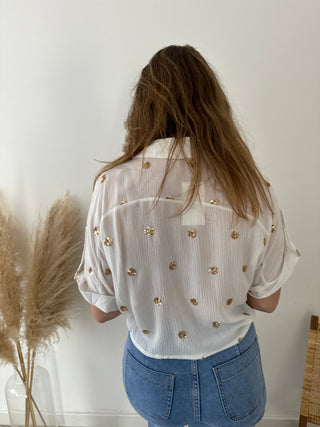Gold details white knot top