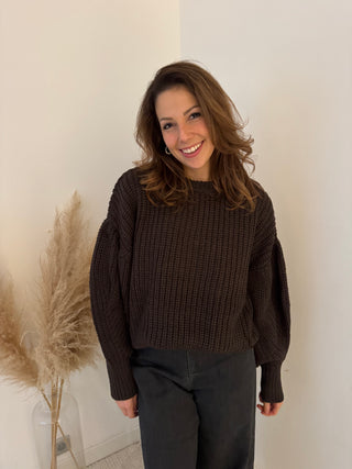 Cosy brown knit