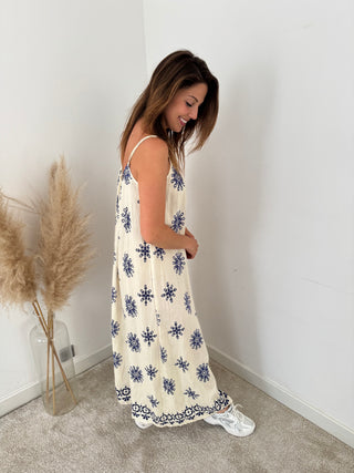 Blue flowers beige dress