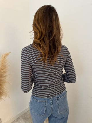 Brown blue ribbed top