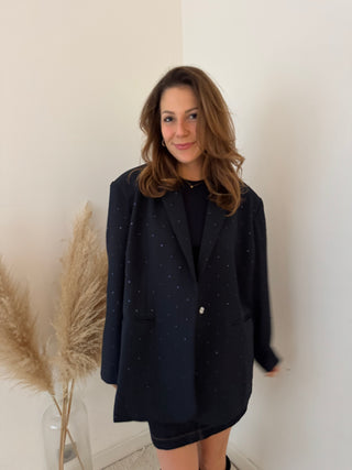 Sparkling navy blazer