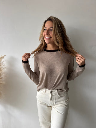 Brown detail taupe longsleeve