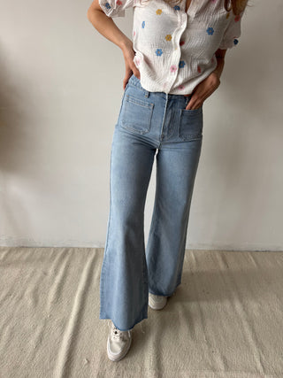 High waist wide pocket jeans
