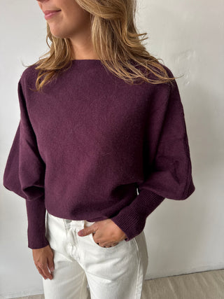 Soft boatneck burgundy knit