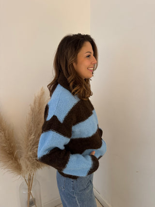 Blue brown soft zipper knit