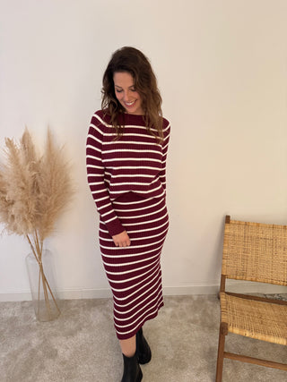 Burgundy striped set