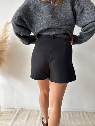 Black belt short