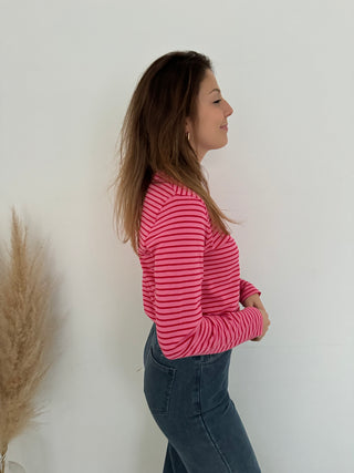 Fuchsia pink striped t-shirt