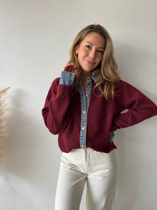 Denim details burgundy knit