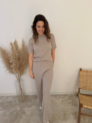 Taupe comfy set