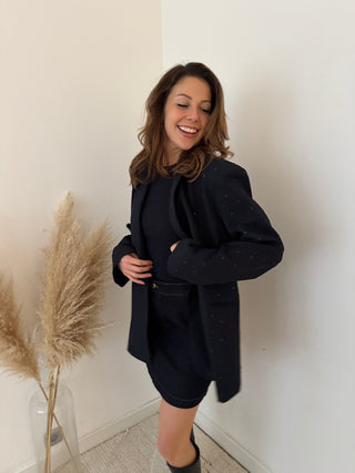 Sparkling navy blazer