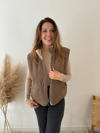 Reversible beige brown bodywarmer