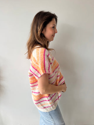 Orange pink button knit