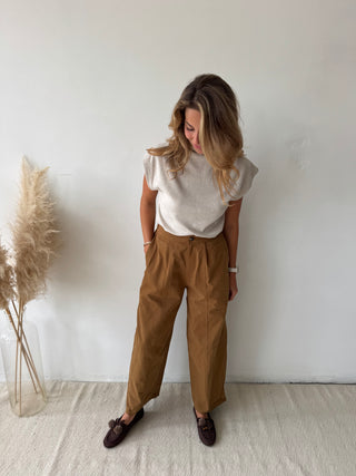 Camel barrel pants