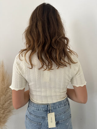 Beige scallop top