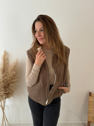 Reversible beige brown bodywarmer