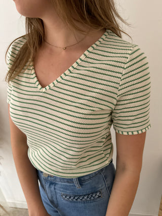 Pretty green striped t-shirt