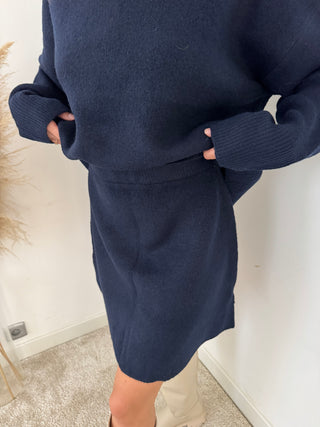 Soft navy set