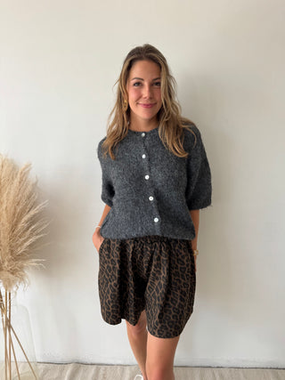 Leopard autumn short