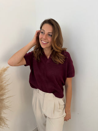 Short sleeves soft burgundy knit