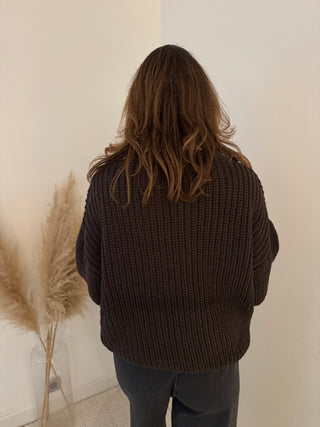 Cosy brown knit