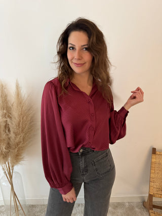 Wide sleeves burgundy blouse