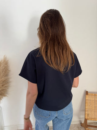 Super soft simple navy t-shirt