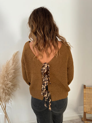 Leopard bows caramel knit