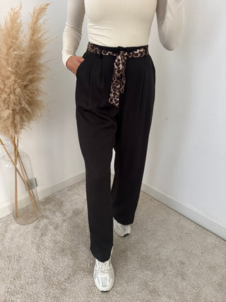 Leopard belt black pants