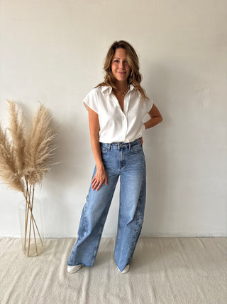 Blue embroidered jeans