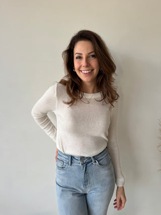 White longsleeve top