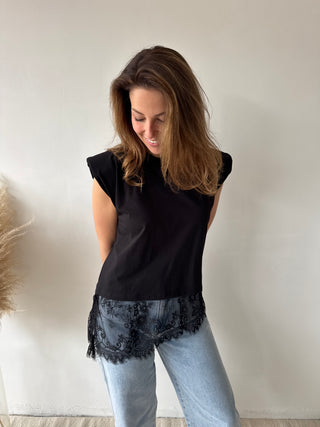 Lace details black top