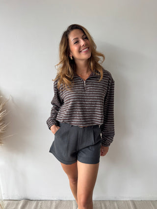 Grey belt short
