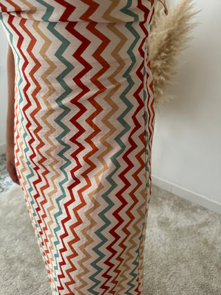 Colorful zigzag strapless dress