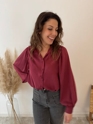 Wide sleeves burgundy blouse