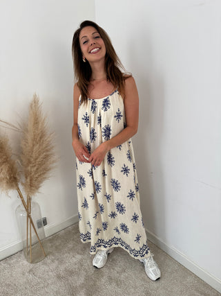 Blue flowers beige dress