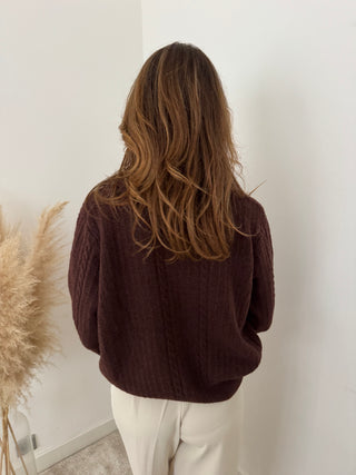 Pretty details brown knit