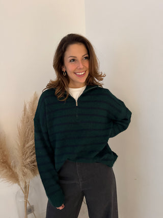 Green navy zipper knit