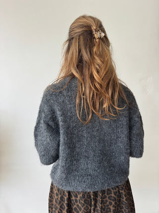 Grey short sleeves button knit