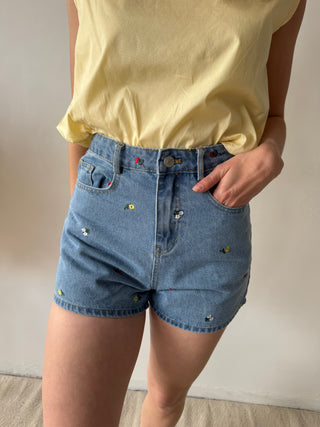 Colorful flowers denim short