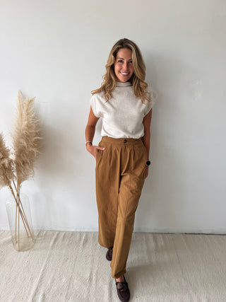 Camel barrel pants