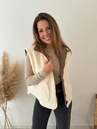 Reversible beige brown bodywarmer