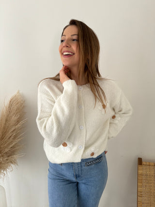 White flowers button knit