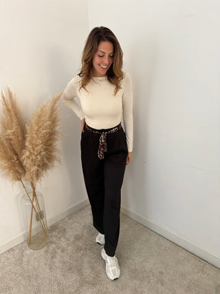 Leopard belt black pants