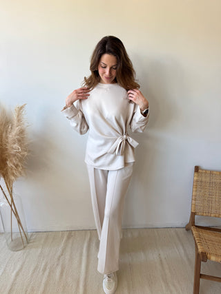 Beige soft knot set