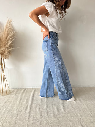 Blue embroidered jeans