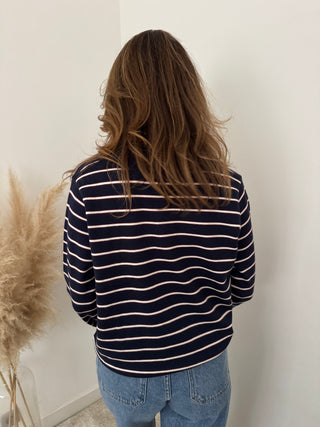 Red details navy striped polo