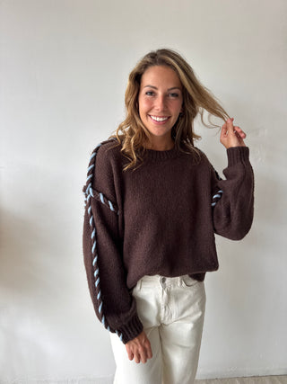 Blue stitch brown knit
