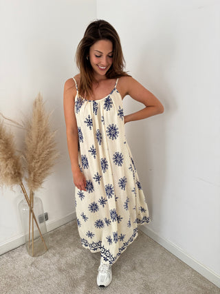 Blue flowers beige dress