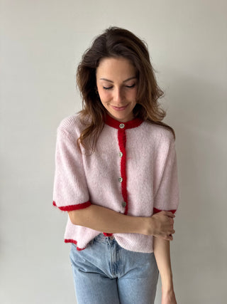 Red pink button knit